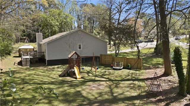 90 Chimney Rise Court, Stockbridge, GA 30281