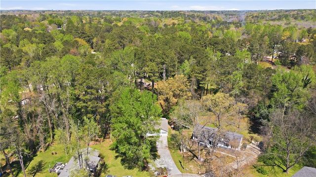 90 Chimney Rise Court, Stockbridge, GA 30281