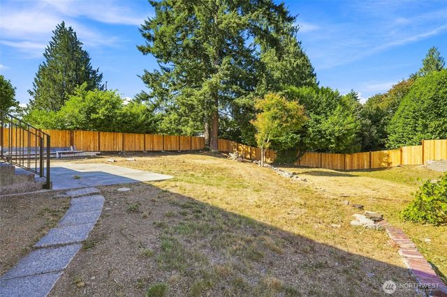 7414 Highland Drive, Everett, WA 98203