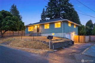 7414 Highland Drive, Everett, WA 98203