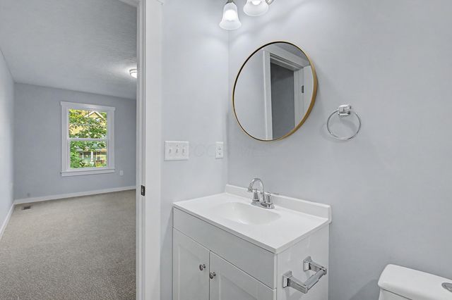 118 N Ogden Avenue, Columbus, OH 43204