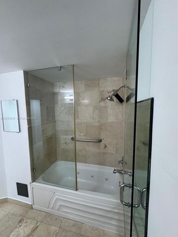 1 Glen Royal Parkway 1202, Miami, FL 33125