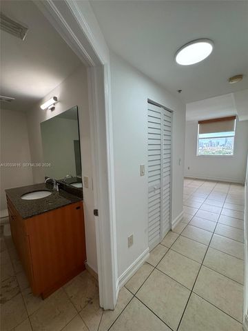 1 Glen Royal Parkway 1202, Miami, FL 33125