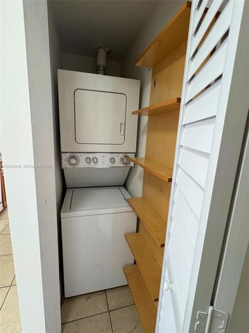 1 Glen Royal Parkway 1202, Miami, FL 33125