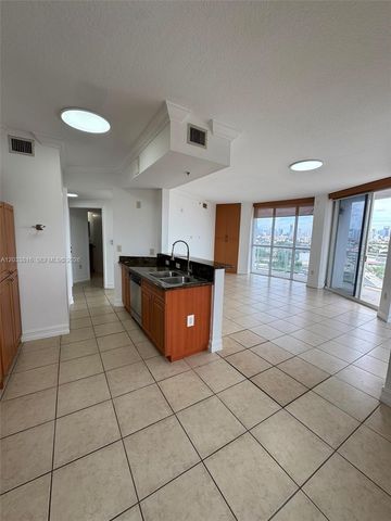 1 Glen Royal Parkway 1202, Miami, FL 33125