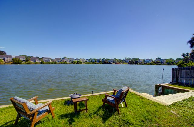 1124 Clearspring Drive, Charleston, SC 29412