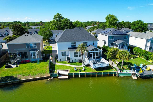 1124 Clearspring Drive, Charleston, SC 29412