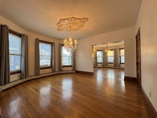 16 Boston Ave 1, Medford, MA 02155