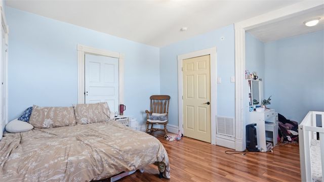 110 Kirk Ave, Carrick, PA 15227