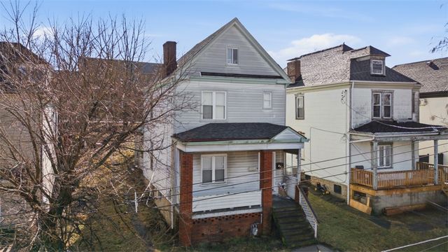 110 Kirk Ave, Carrick, PA 15227