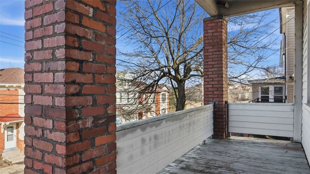 110 Kirk Ave, Carrick, PA 15227