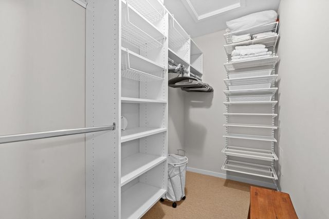 90 S Water Street, Douglas, MI 49406