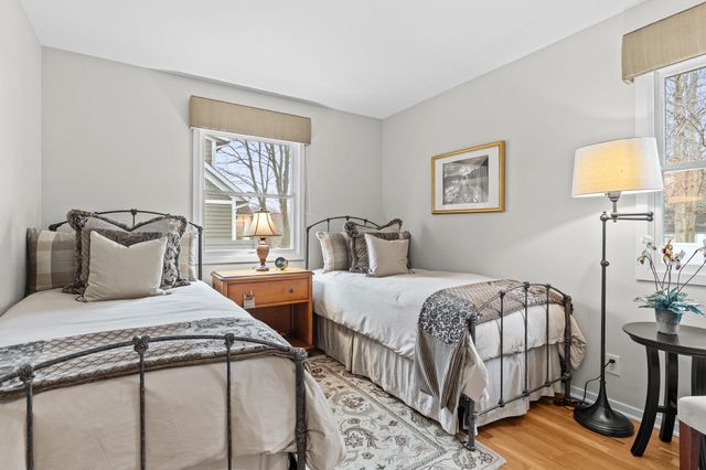 90 S Water Street, Douglas, MI 49406