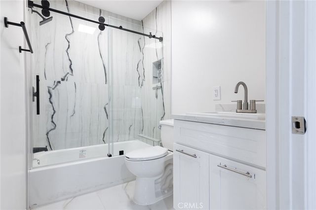 2909 A Canada Boulevard A, Glendale, CA 91208