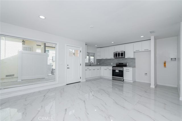 2909 A Canada Boulevard A, Glendale, CA 91208