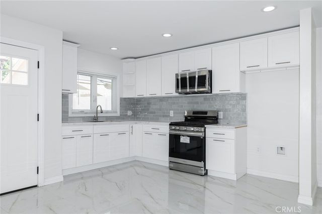 2909 A Canada Boulevard A, Glendale, CA 91208