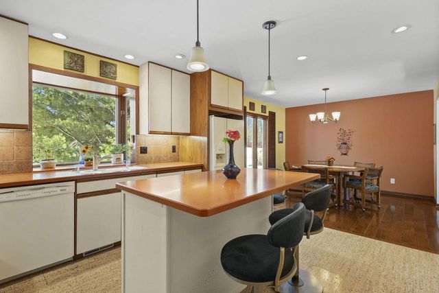 6310 Putnam Road, Madison, WI 53711