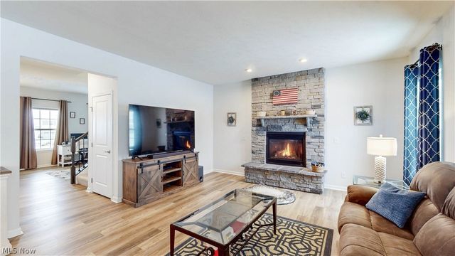 2341 Sweetberry Circle, Ravenna, OH 44266