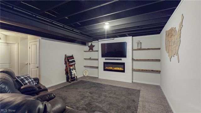 2341 Sweetberry Circle, Ravenna, OH 44266