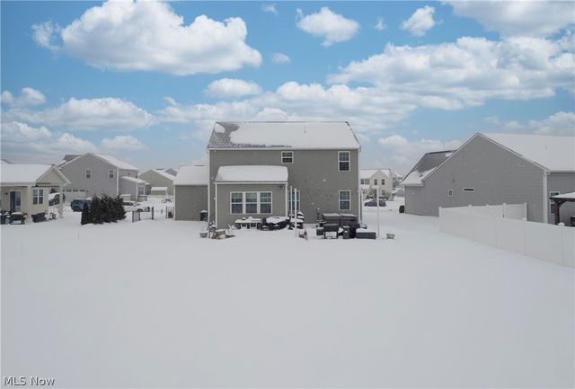 2341 Sweetberry Circle, Ravenna, OH 44266