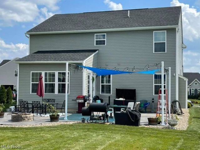 2341 Sweetberry Circle, Ravenna, OH 44266