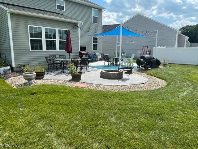 2341 Sweetberry Circle, Ravenna, OH 44266