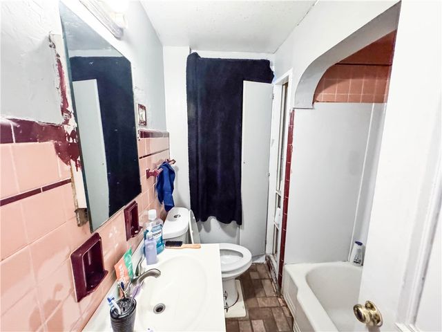 84 Avenue B, Rochester, NY 14621