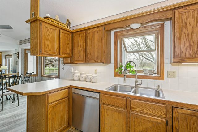 1135 N Manchester Ct, Wichita, KS 67212