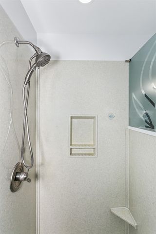 1135 N Manchester Ct, Wichita, KS 67212