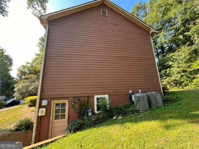 1547 Golf Link Drive, Stone Mountain, GA 30088