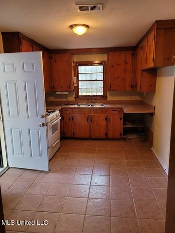 333 Reed Avenue, Jackson, MS 39206