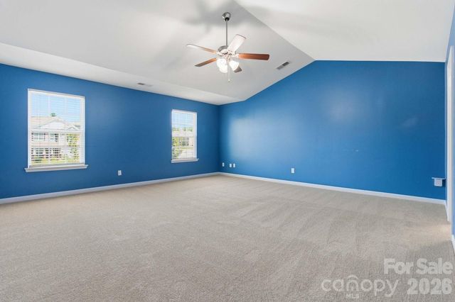 5904 Ellimar Field Lane, Charlotte, NC 28215
