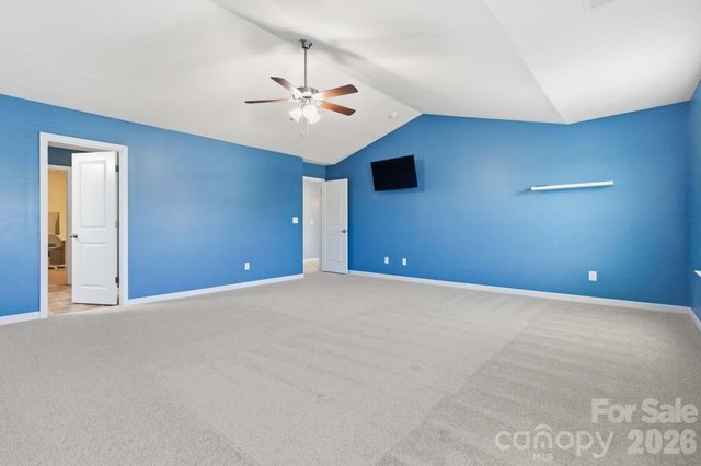 5904 Ellimar Field Lane, Charlotte, NC 28215