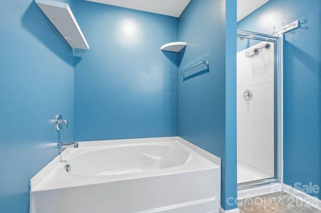5904 Ellimar Field Lane, Charlotte, NC 28215