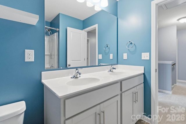5904 Ellimar Field Lane, Charlotte, NC 28215