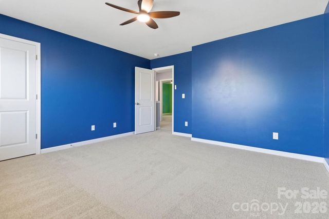 5904 Ellimar Field Lane, Charlotte, NC 28215