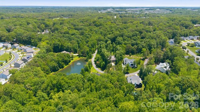 5904 Ellimar Field Lane, Charlotte, NC 28215