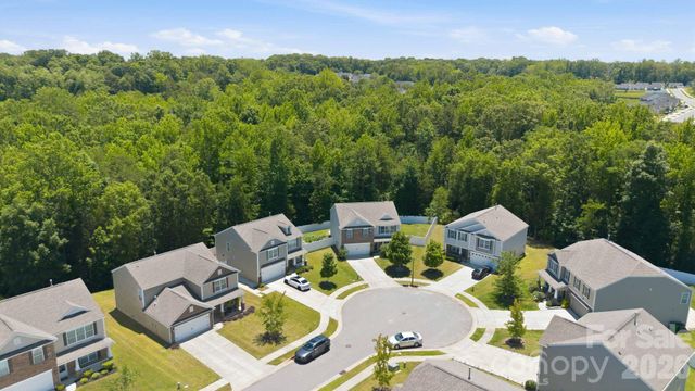5904 Ellimar Field Lane, Charlotte, NC 28215