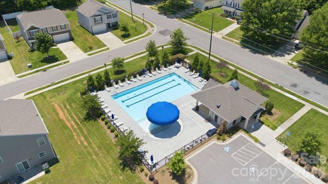 5904 Ellimar Field Lane, Charlotte, NC 28215