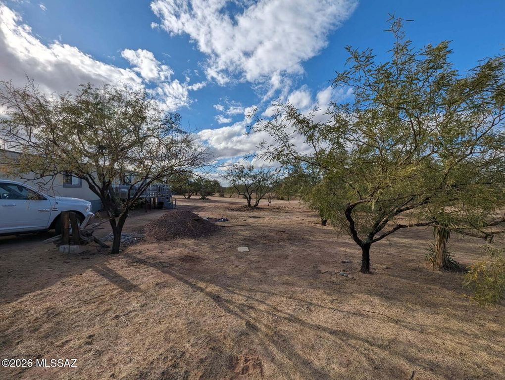 Image 6 of property listing at 12361 S Cherokee Lane, Tucson, AZ 85736