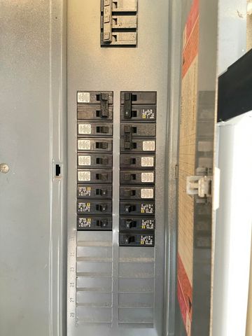 16 W Audrey Drive, Fort Walton Beach, FL 32548