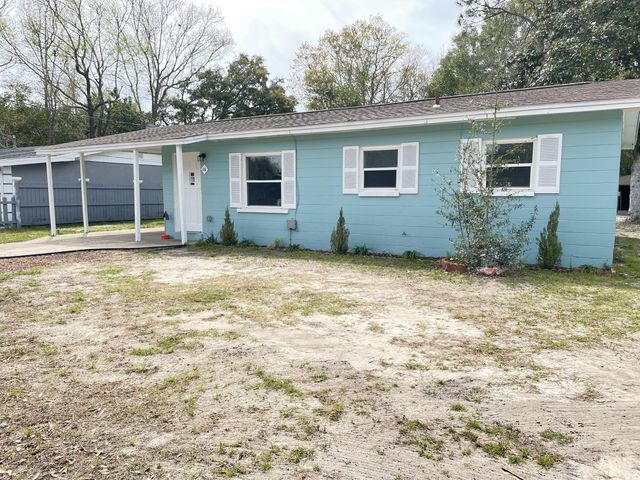 16 W Audrey Drive, Fort Walton Beach, FL 32548