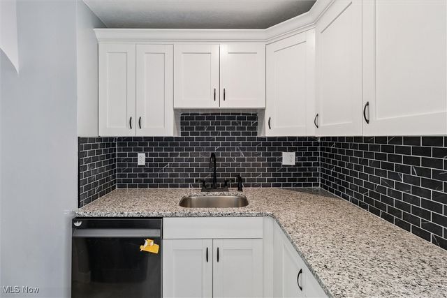 317 E 44th Street, Lorain, OH 44052