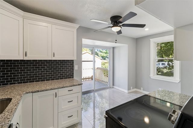 317 E 44th Street, Lorain, OH 44052