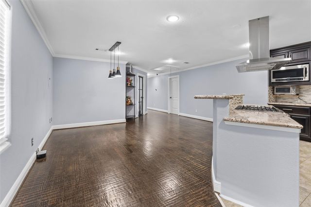 1022 Brooks Avenue, Rosenberg, TX 77471