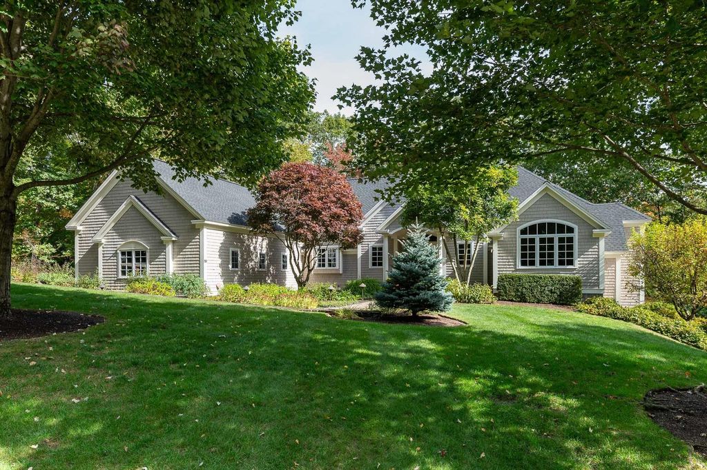 4 Sloans Brook Drive, Exeter, NH 03833