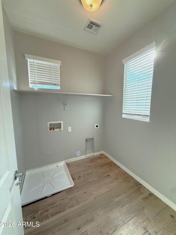 7331 S 23RD Drive, Phoenix, AZ 85041