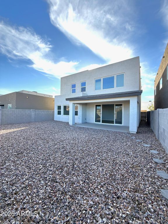 Image 22 of property listing at 7331 S 23RD Drive, Phoenix, AZ 85041