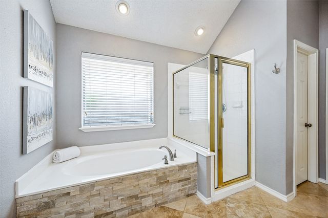 5104 Independence Avenue, Arlington, TX 76017