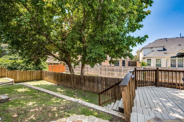 5104 Independence Avenue, Arlington, TX 76017